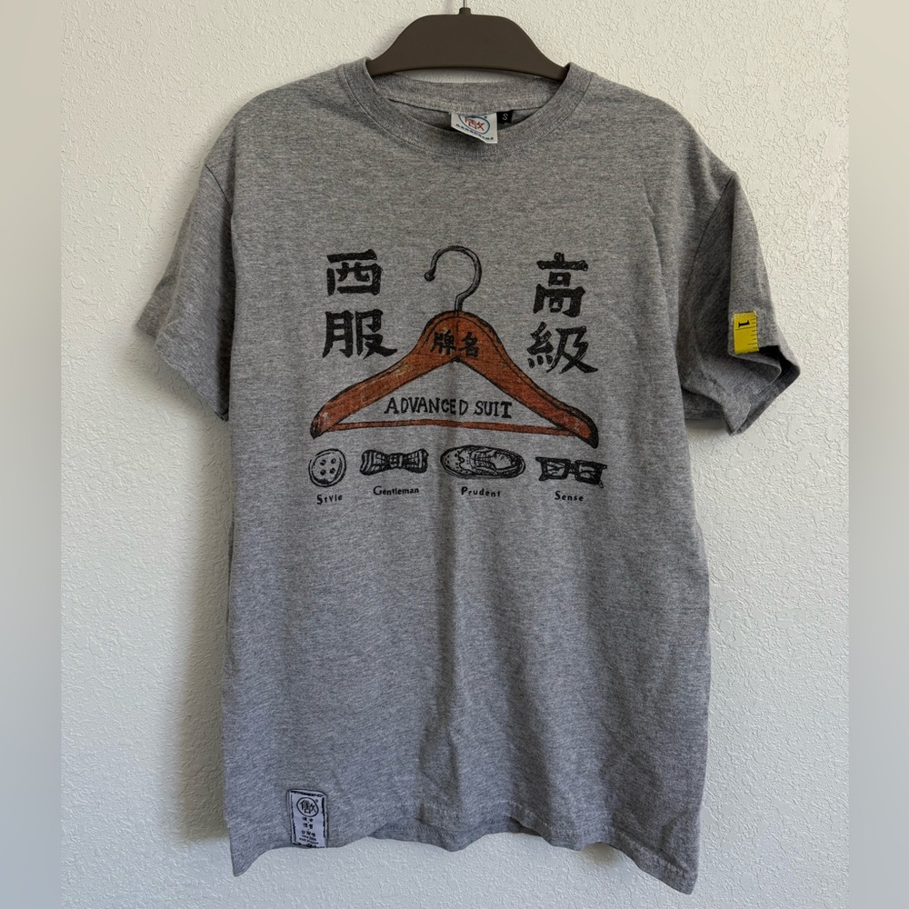 Gray Taiwanese 100% Cotton Graphic T-Shirt
